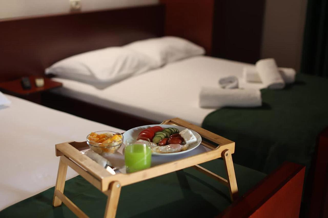 Bliss Hotel Εξαμίλιο Εξωτερικό φωτογραφία