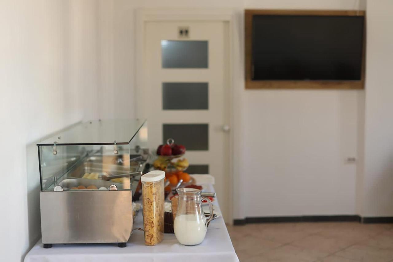 Bliss Hotel Εξαμίλιο Εξωτερικό φωτογραφία