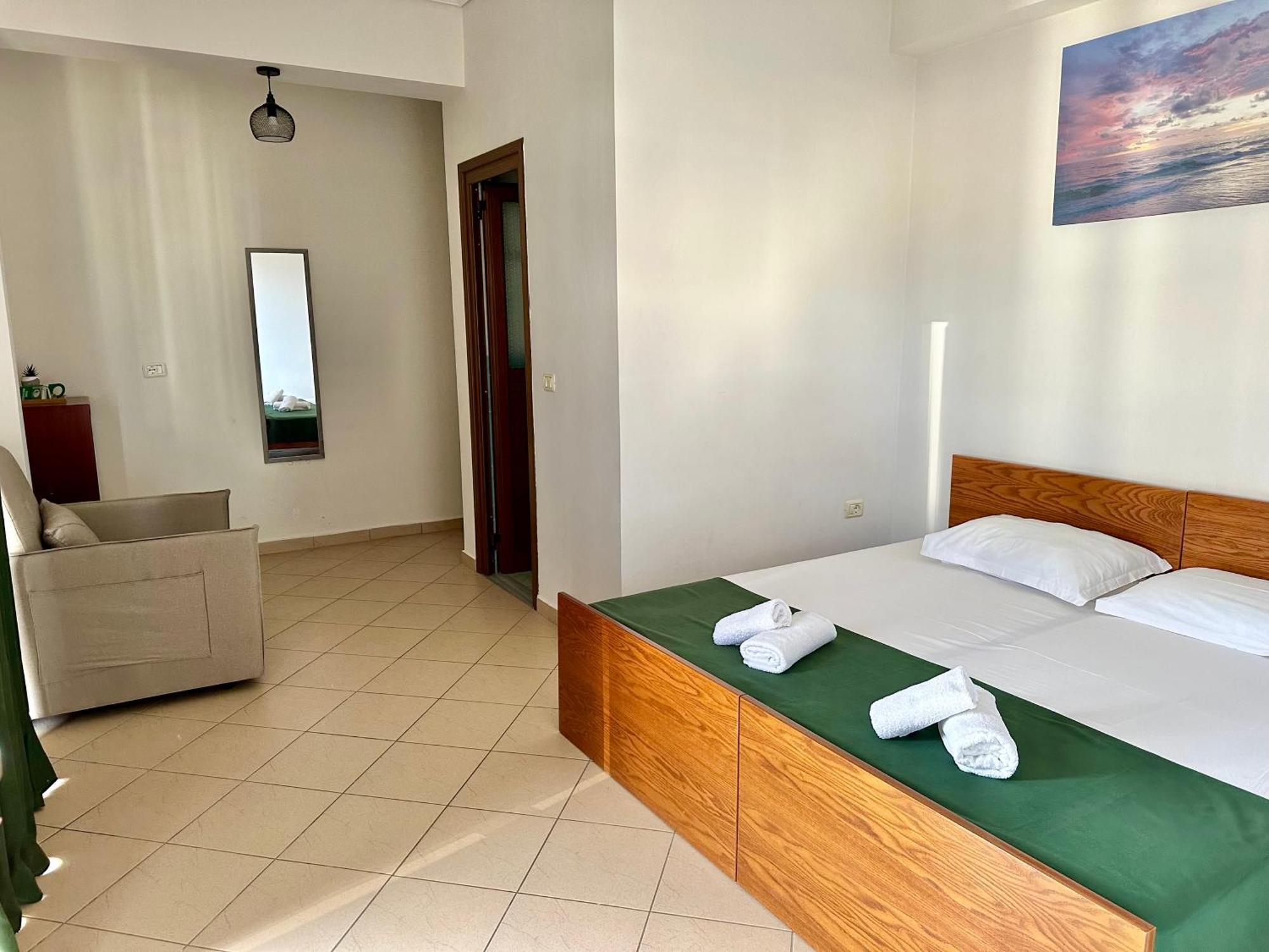 Bliss Hotel Εξαμίλιο Εξωτερικό φωτογραφία