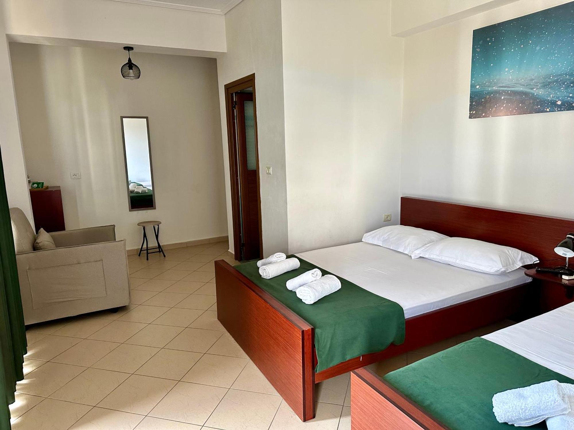 Bliss Hotel Εξαμίλιο Εξωτερικό φωτογραφία