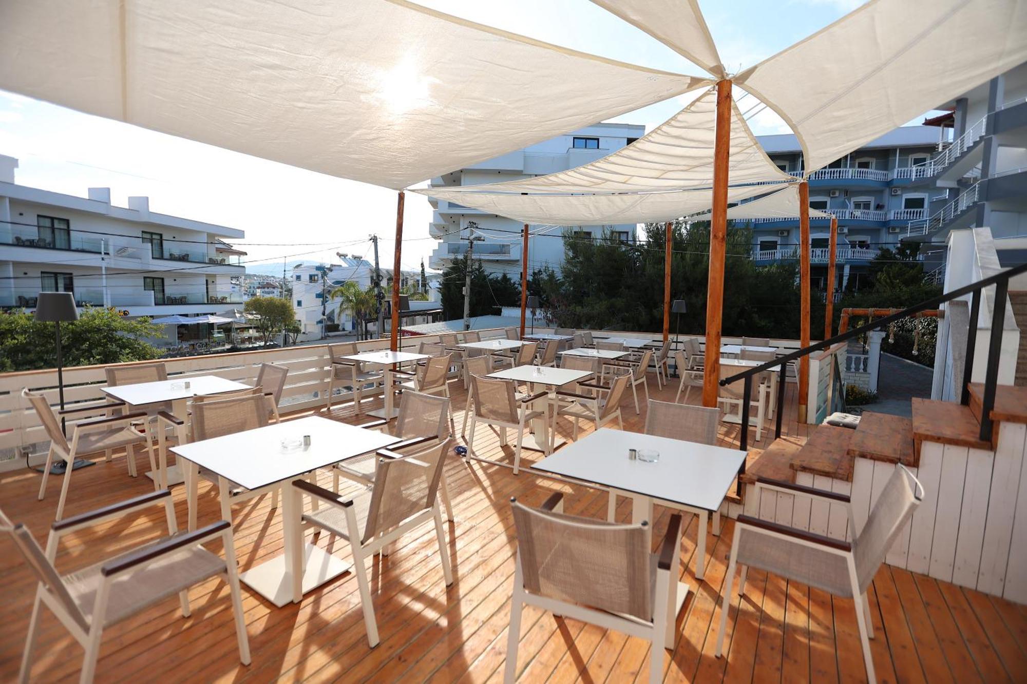 Bliss Hotel Εξαμίλιο Εξωτερικό φωτογραφία