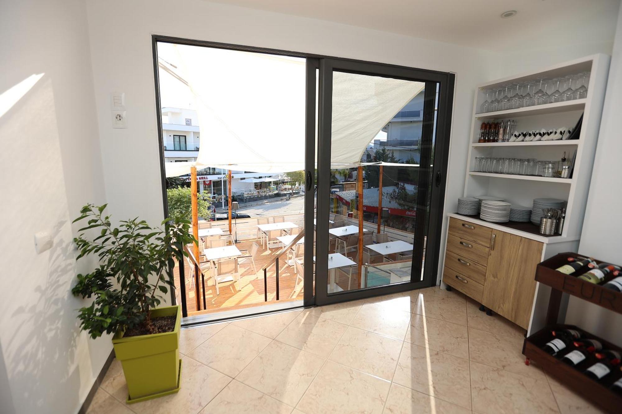 Bliss Hotel Εξαμίλιο Εξωτερικό φωτογραφία