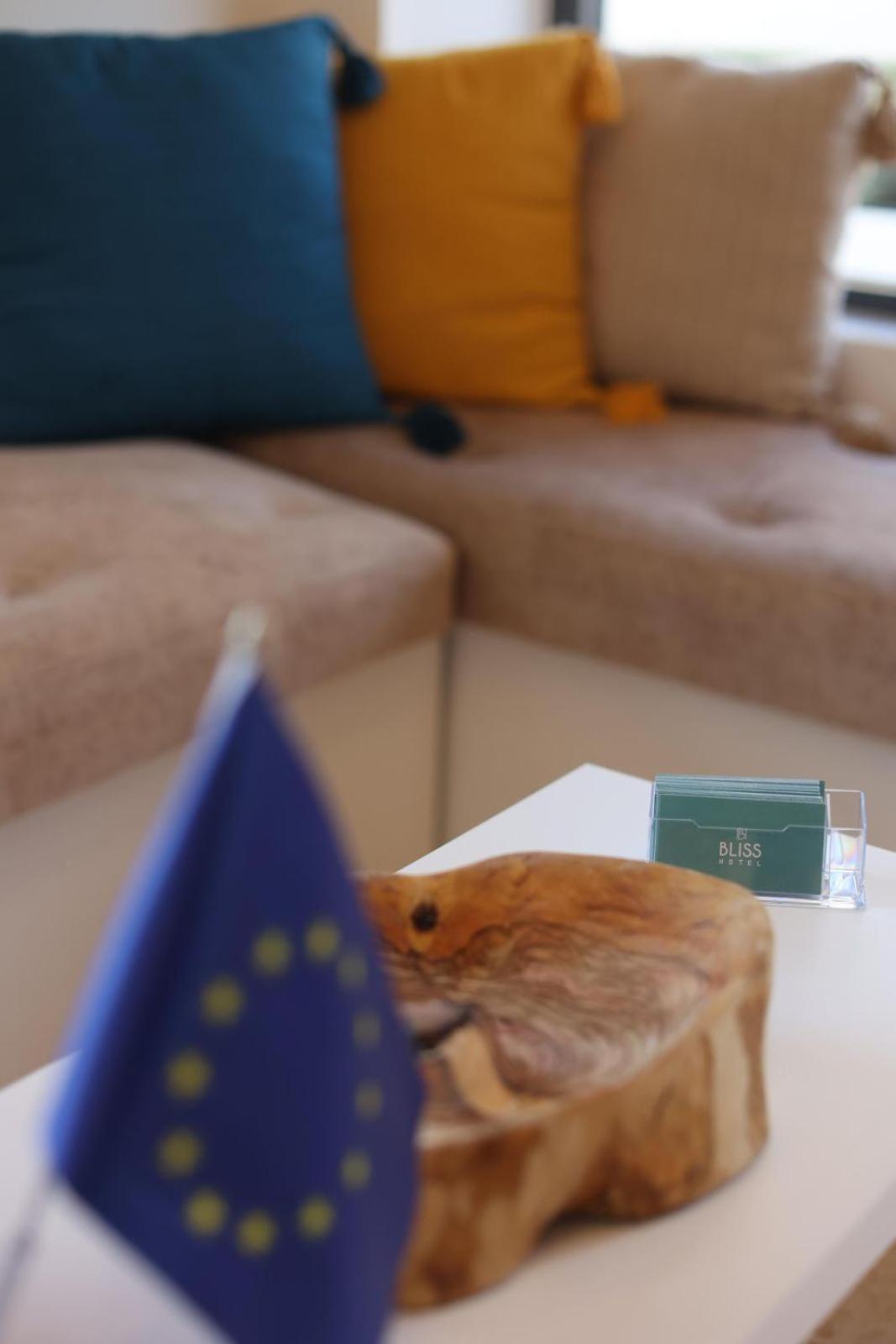 Bliss Hotel Εξαμίλιο Εξωτερικό φωτογραφία